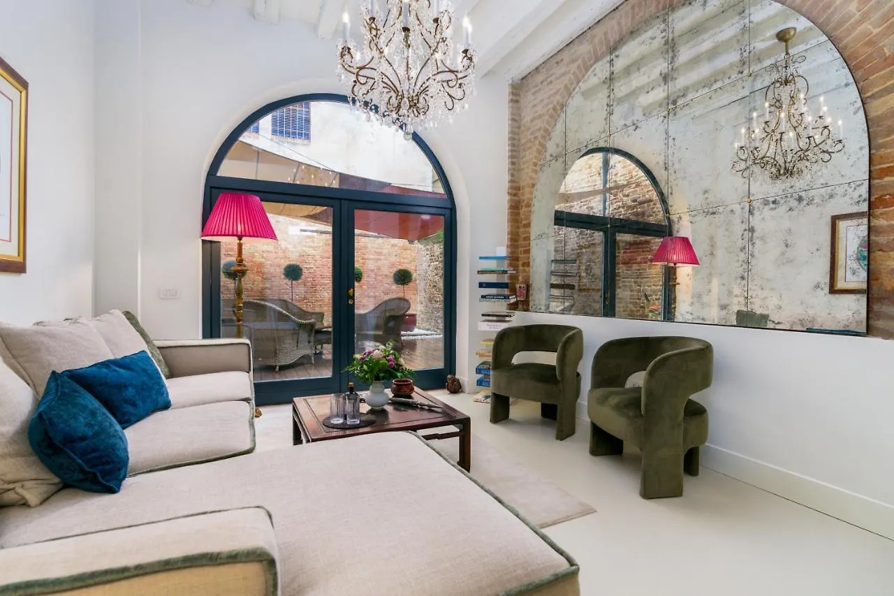 Corte Della Palma Superb Venetian Garden Appartement